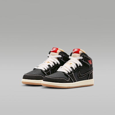 Jordan 1 Retro High OG Younger Kids' Shoes. Nike ID